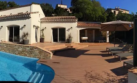 Manitou Casa de Férias Le Rayol-Canadel-sur-Mer